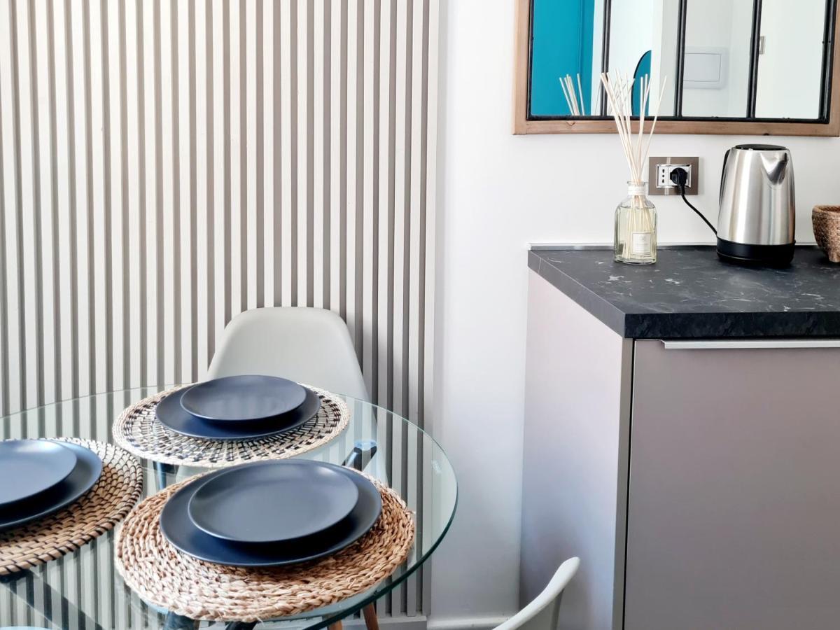 Lena Suite Bari Vecchia Bagian luar foto