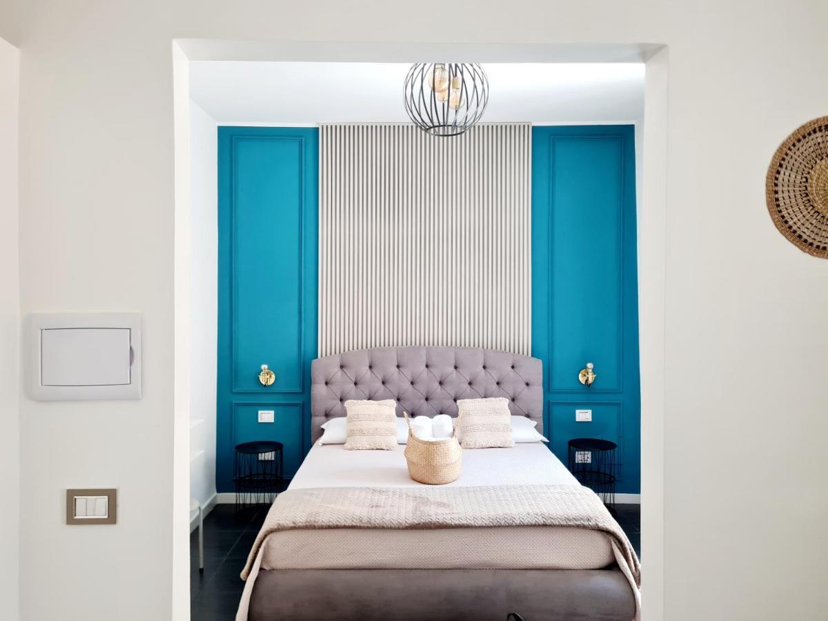 Lena Suite Bari Vecchia Bagian luar foto